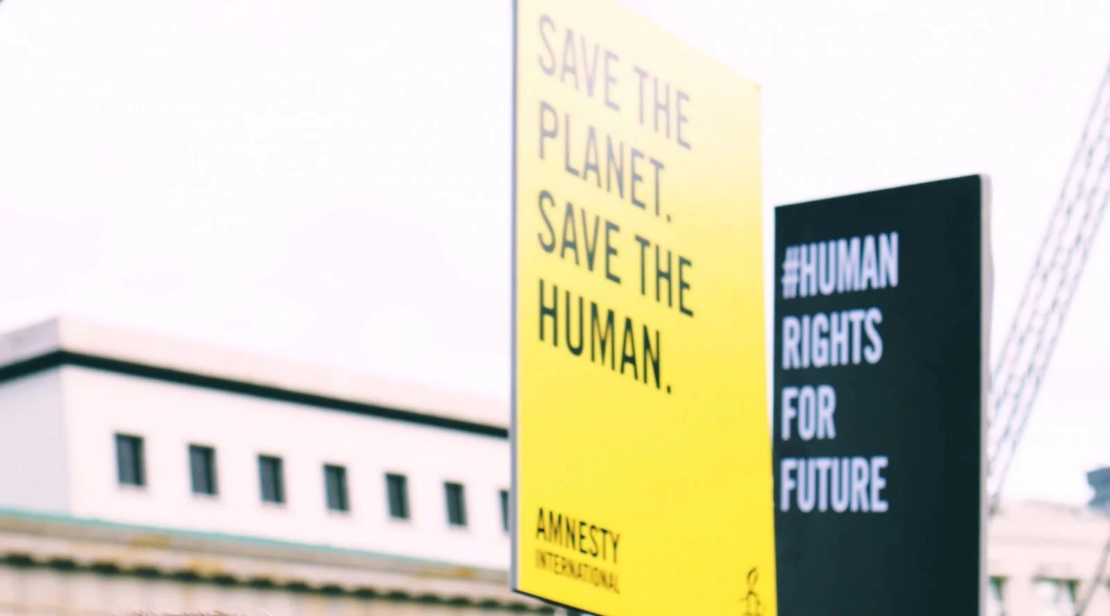 Amnesty climate placards